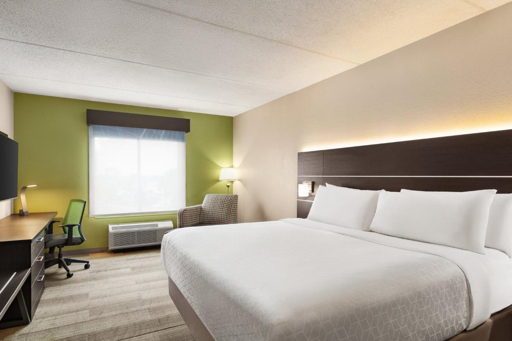 Holiday Inn Express Hotel & Suites Live Oak By Ihg Exterior photo